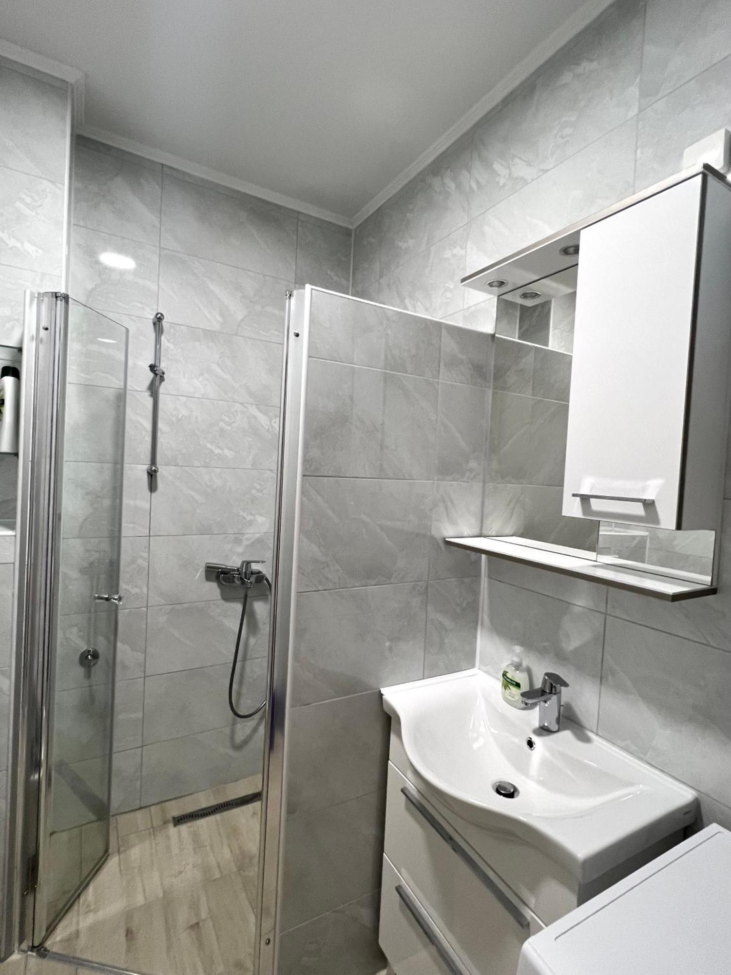 Apartment Ana 4+2 マカルスカ エクステリア 写真